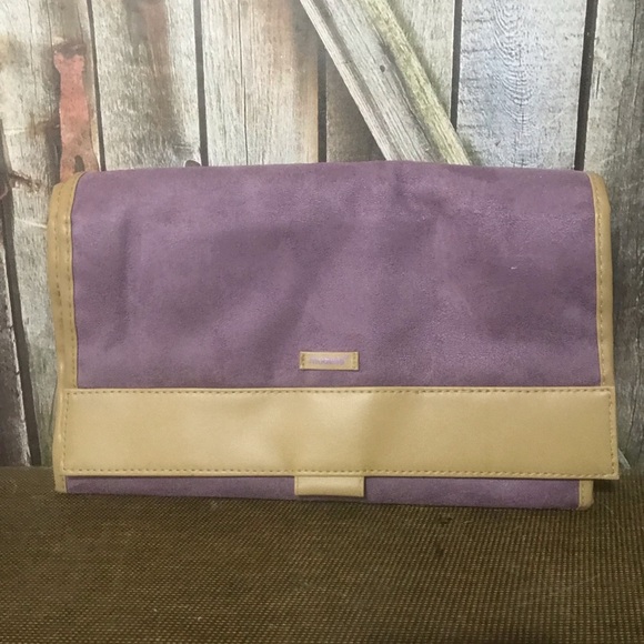 Modella Travel Makeup Toiletry 5 Piece Set - Picture 10 of 15